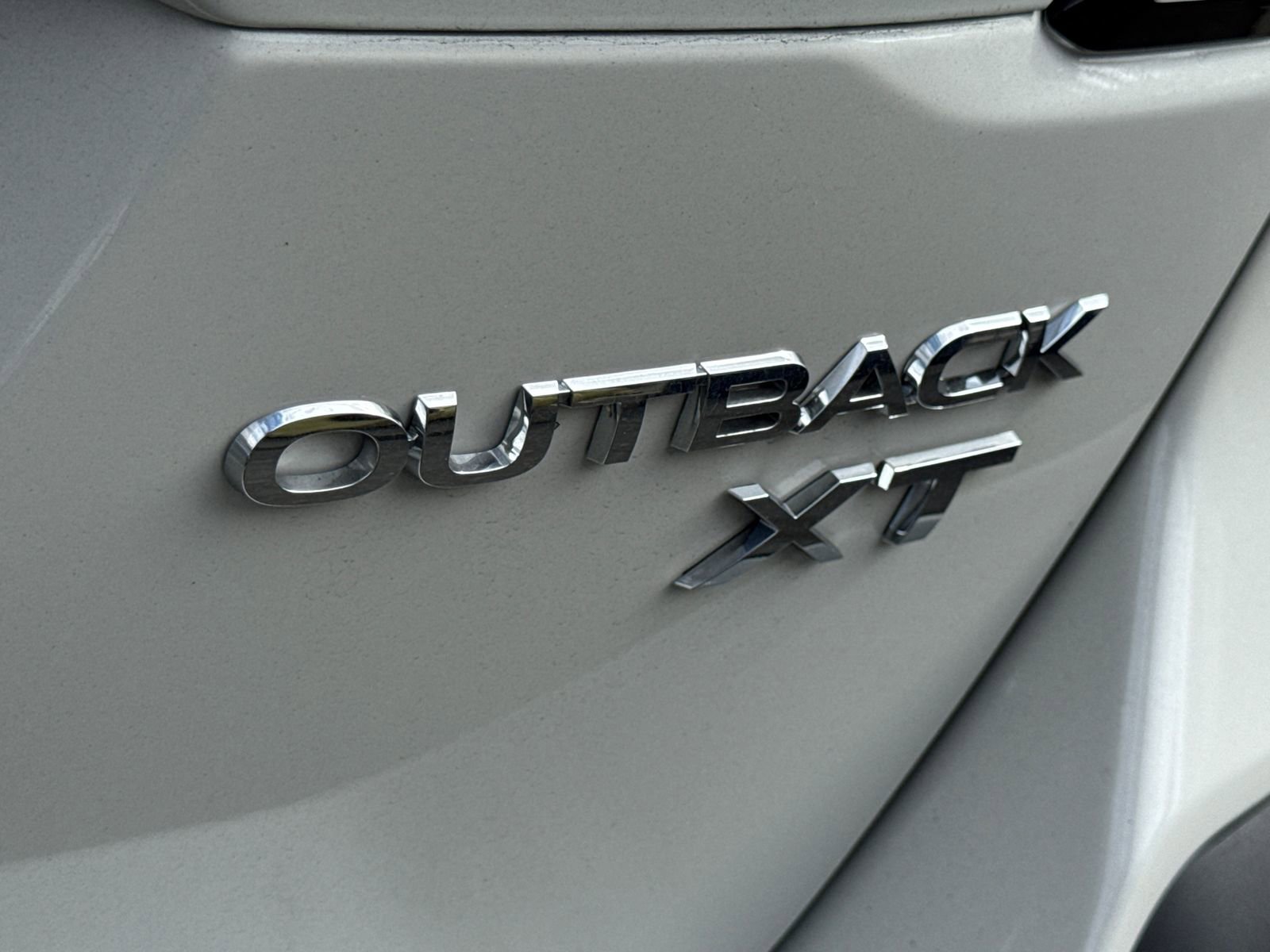 Certified 2025 Subaru Outback Limited XT image 3