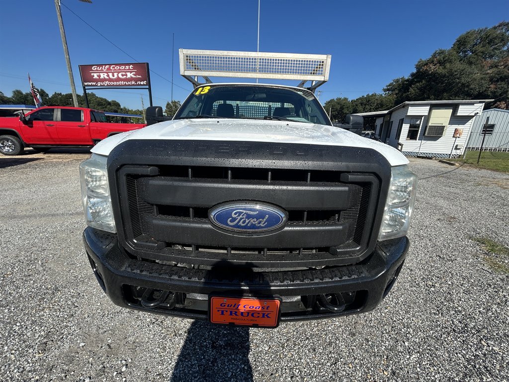 Used 2013 Ford F250 XL RWD image 2