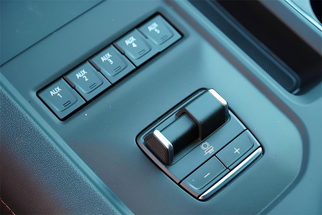 New 2026 GMC Sierra 2500 AT4 w/ AT4 Premium Plus Package image 31