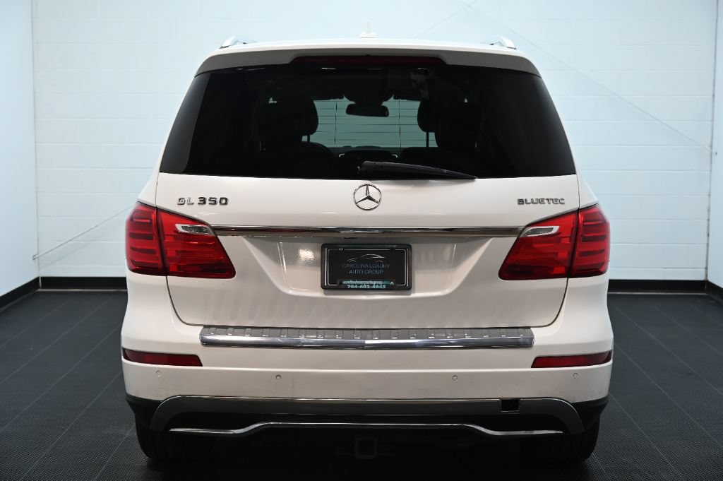 Used 2016 Mercedes-Benz GL 320 BlueTEC 4MATIC w/ Premium I Package image 4