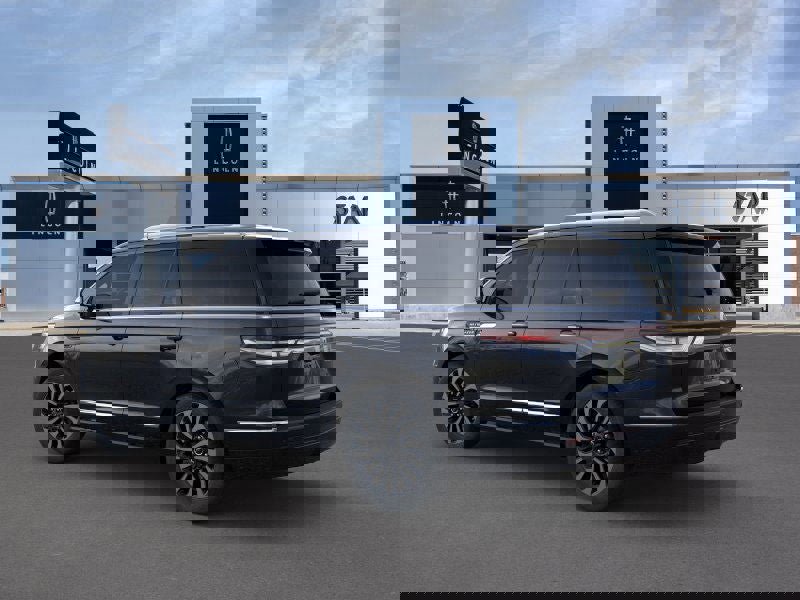 New 2024 Lincoln Navigator Black Label image 4