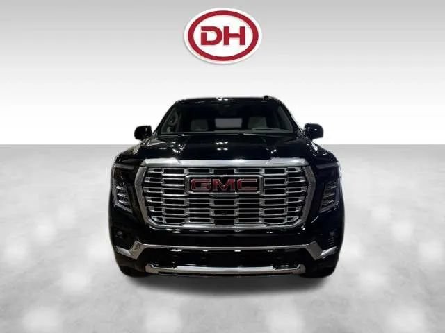 New 2026 GMC Yukon XL Denali w/ Denali Reserve Package AWD/4WD image 8