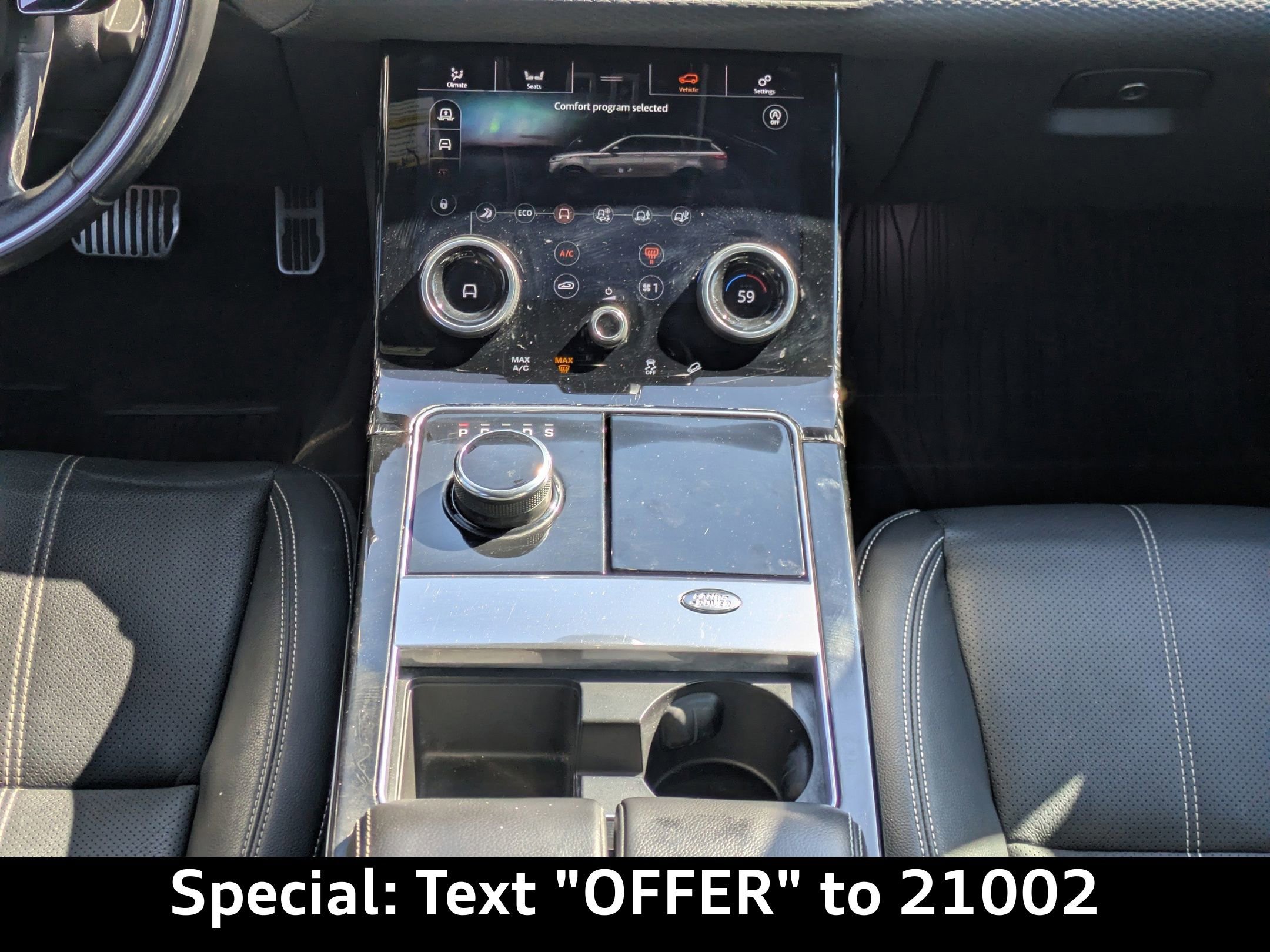 Used 2019 Land Rover Range Rover Velar R-Dynamic SE image 21