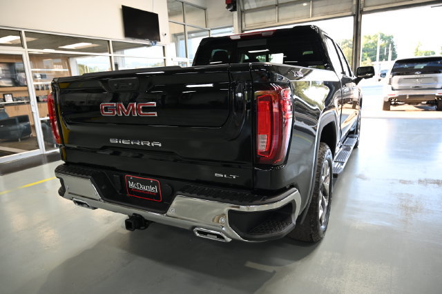 New 2026 GMC Sierra 1500 SLT w/ SLT Premium Plus Package AWD/4WD image 5