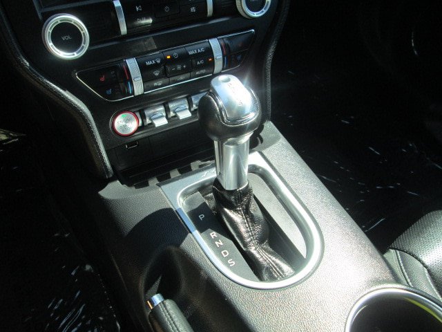 Used 2023 Ford Mustang Premium RWD image 11