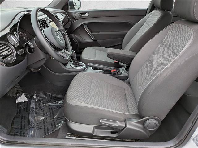 Used 2016 Volkswagen Beetle 1.8T S FWD image 14