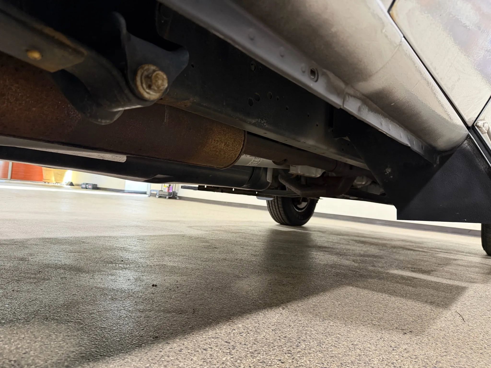 Used 2014 Ford E-250 and Econoline 250 Extended w/ Power Group image 76