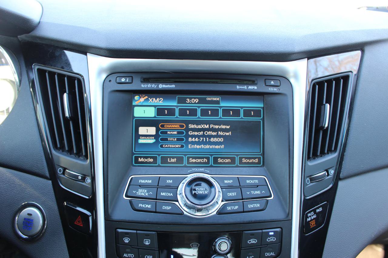 Used 2011 Hyundai Sonata Limited w/ Navigation Pkg 5 FWD image 25
