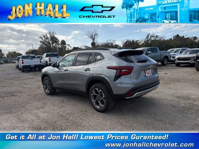 New 2026 Chevrolet Trax LT w/ Driver Confidence Package image 6