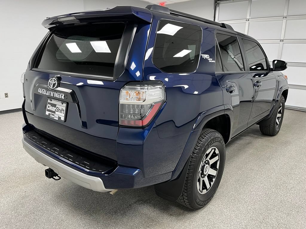 Used 2024 Toyota 4Runner TRD Off-Road Premium w/ Moonroof Package AWD/4WD image 10
