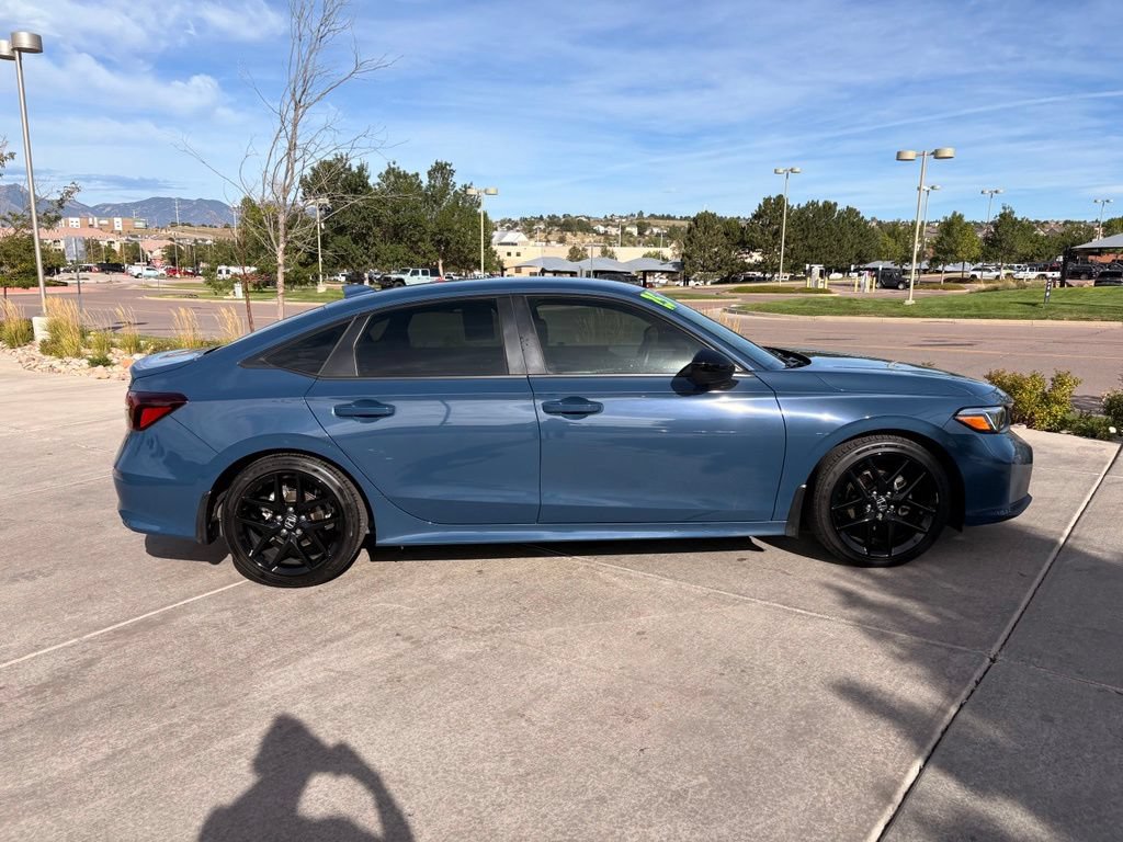 Used 2025 Honda Civic Sport image 8