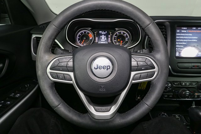 Used 2022 Jeep Cherokee Latitude w/ Sun & Sound Group image 30