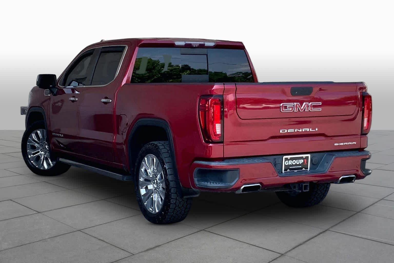 Used 2020 GMC Sierra 1500 Denali w/ Denali Ultimate Package AWD/4WD image 12