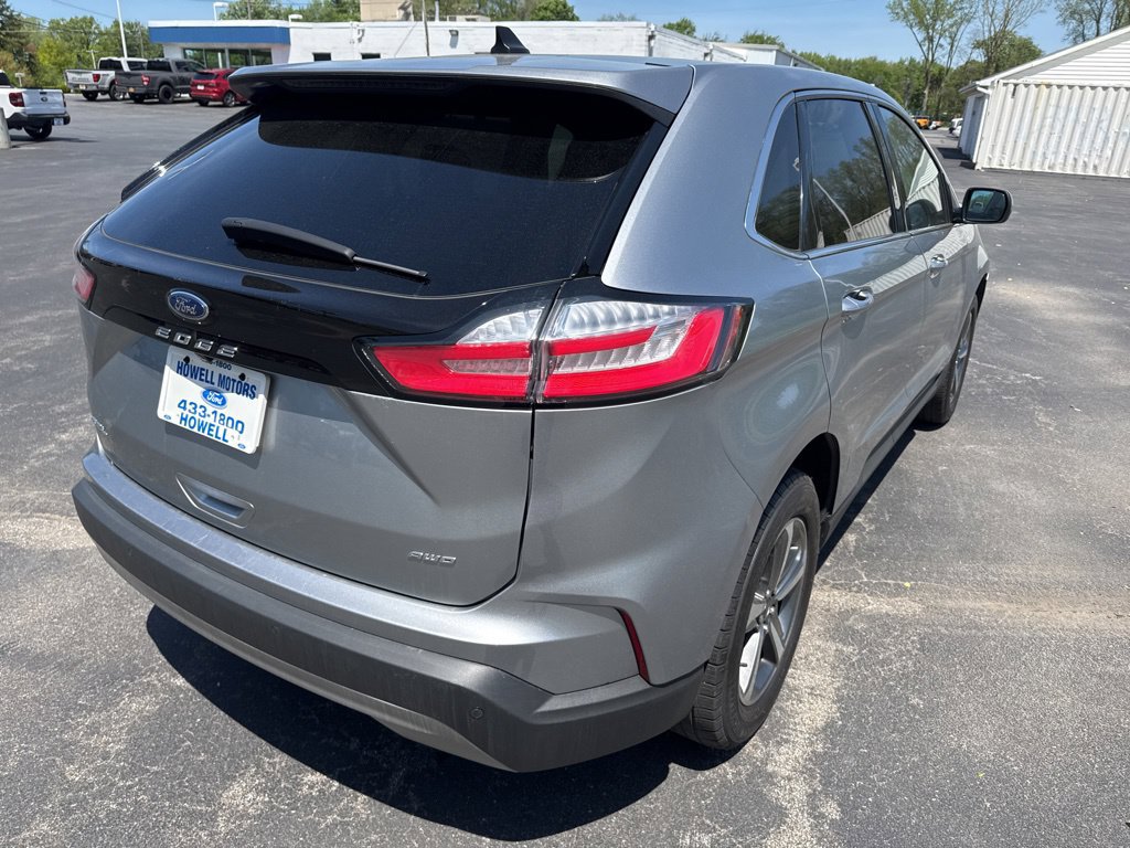 Used 2023 Ford Edge SEL w/ Convenience Package AWD/4WD image 10