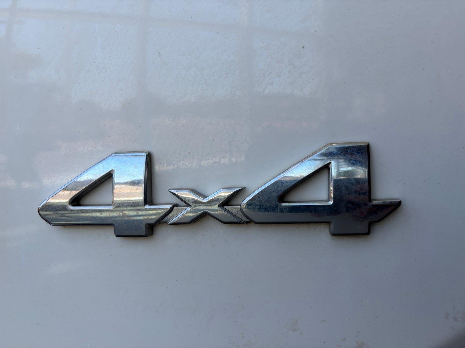 Used 2018 Toyota Tacoma SR5 AWD/4WD image 32