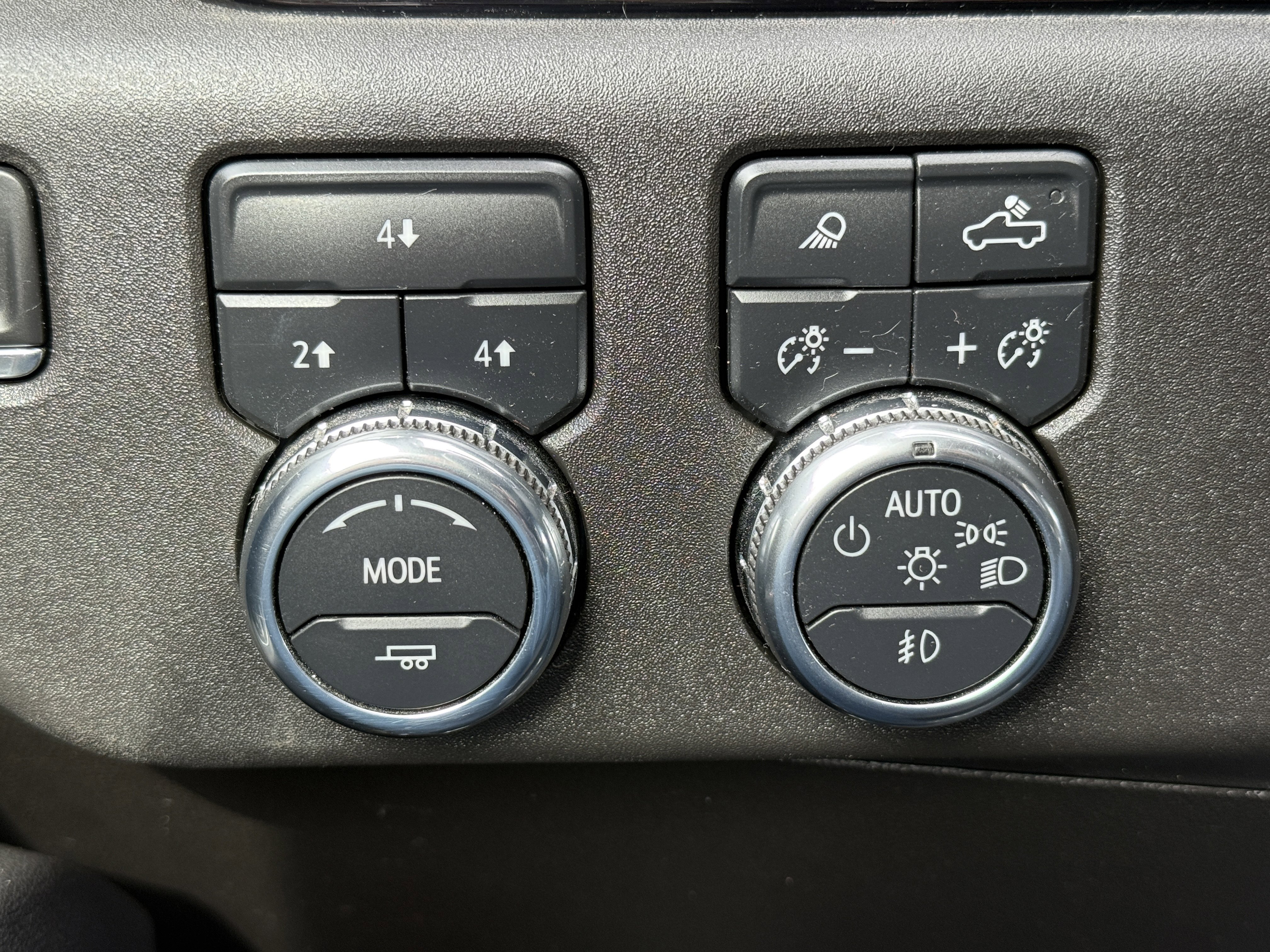 Certified 2025 GMC Sierra 2500 SLE w/ SLE Value Package; AWD/4WD image 35