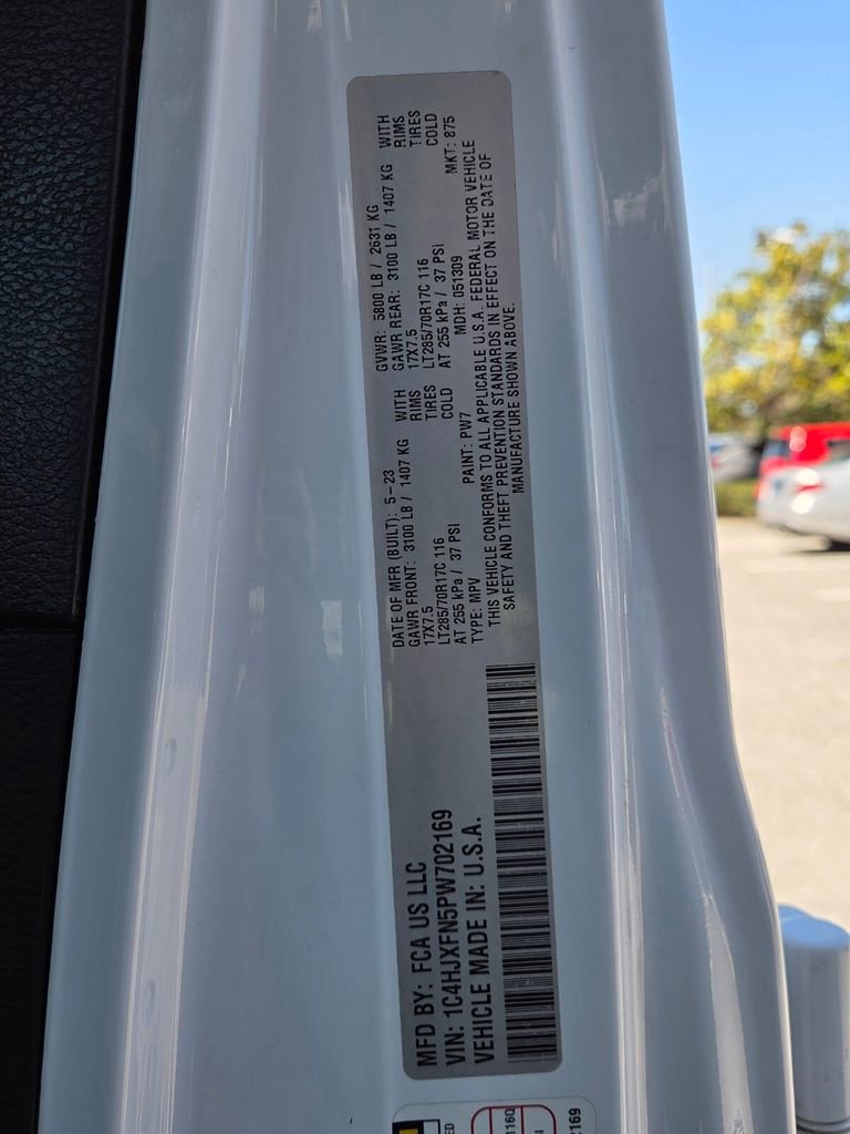 Used 2023 Jeep Wrangler Unlimited Rubicon image 20