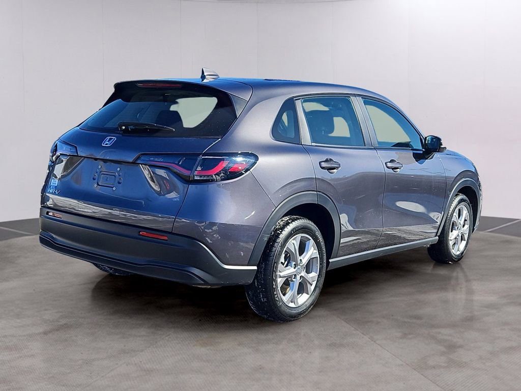 Certified 2023 Honda HR-V LX image 4