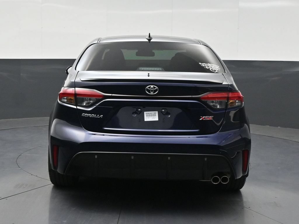 Used 2025 Toyota Corolla XSE FWD image 4