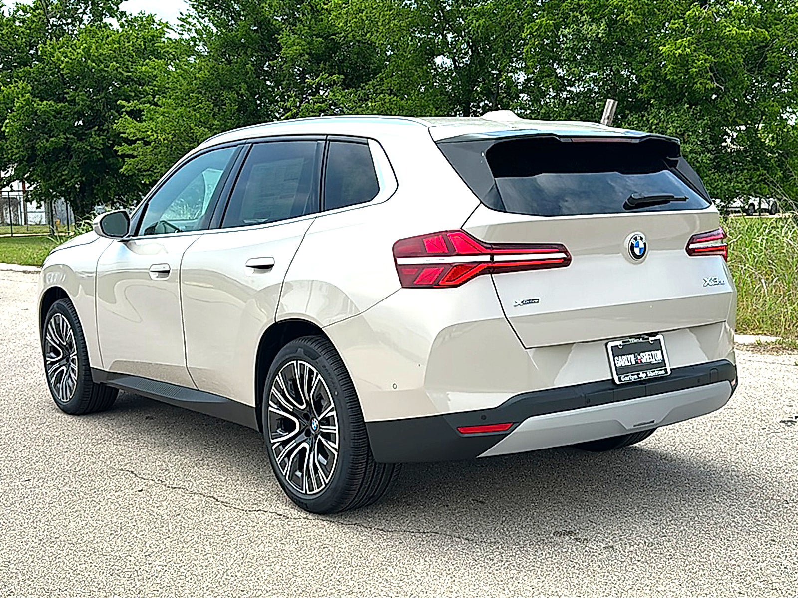 New 2026 BMW X3 xDrive30i w/ Convenience Package AWD/4WD image 6