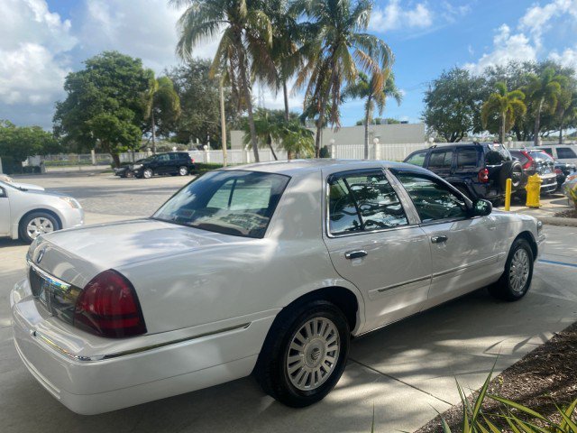 Used 2007 Mercury Grand Marquis LS image 8