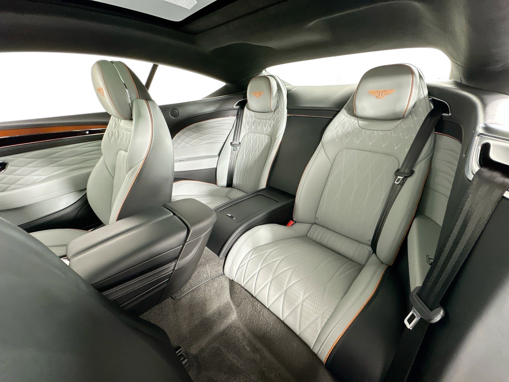 Certified 2024 Bentley Continental GT Azure image 25