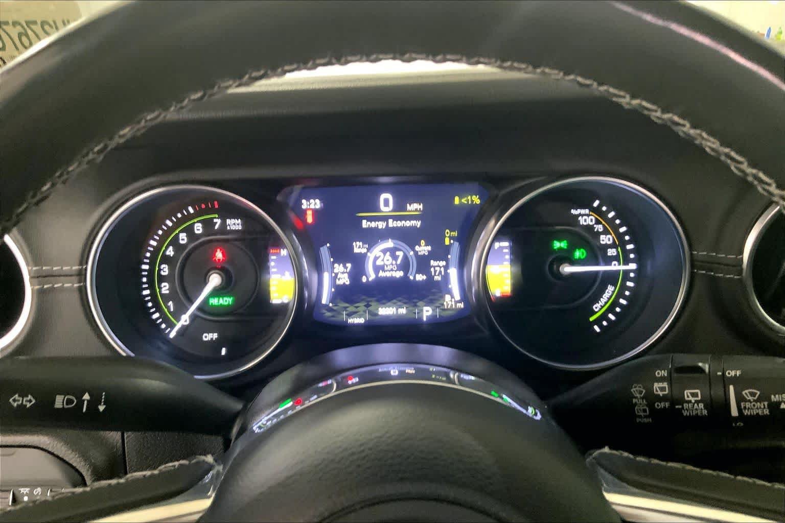 Used 2022 Jeep Wrangler Unlimited Sahara w/ Cold Weather Group AWD/4WD image 25