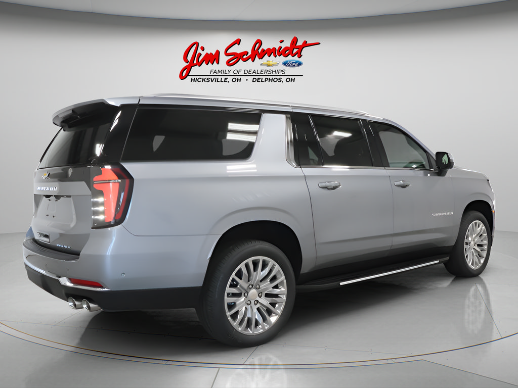 New 2026 Chevrolet Suburban Premier w/ Sun And Tow Package AWD/4WD image 6
