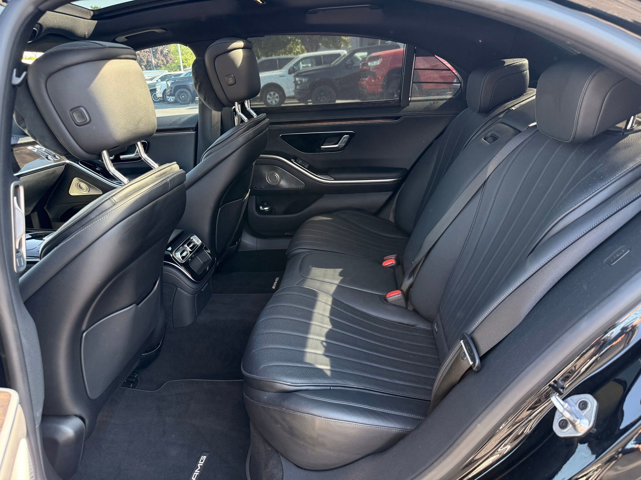 Used 2022 Mercedes-Benz S 500 4MATIC image 30