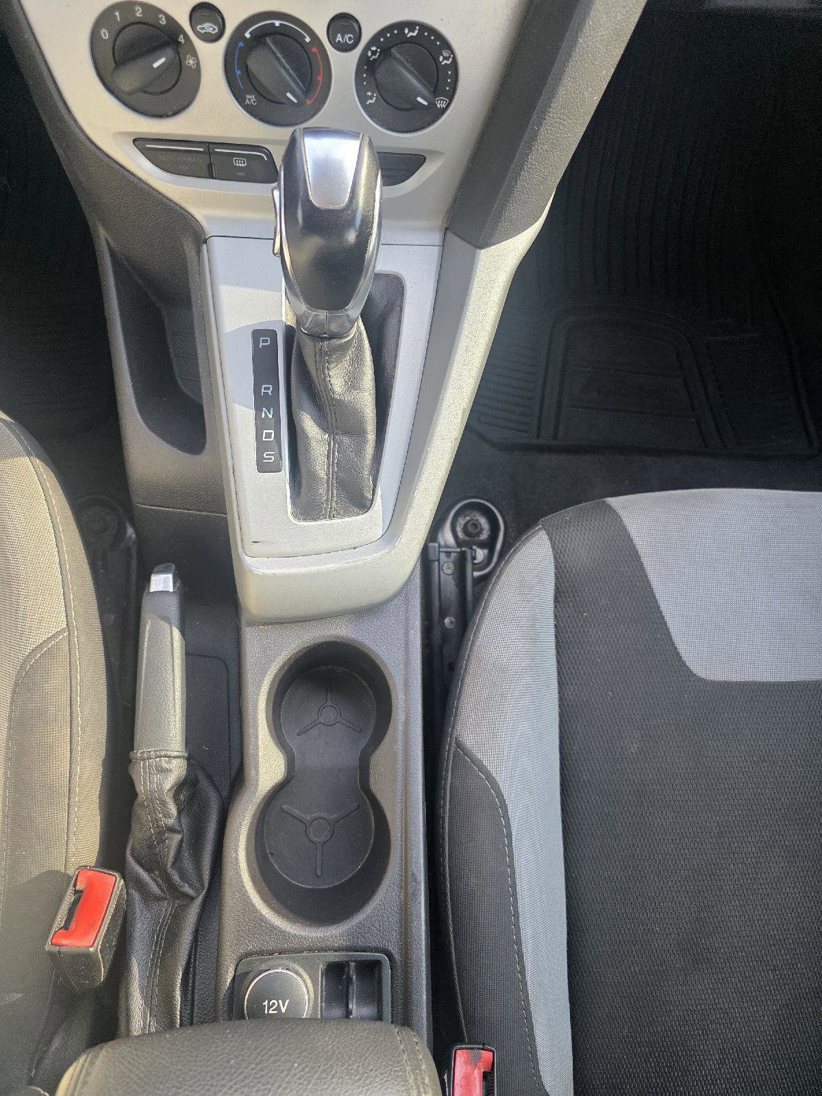 Used 2012 Ford Focus SE image 15