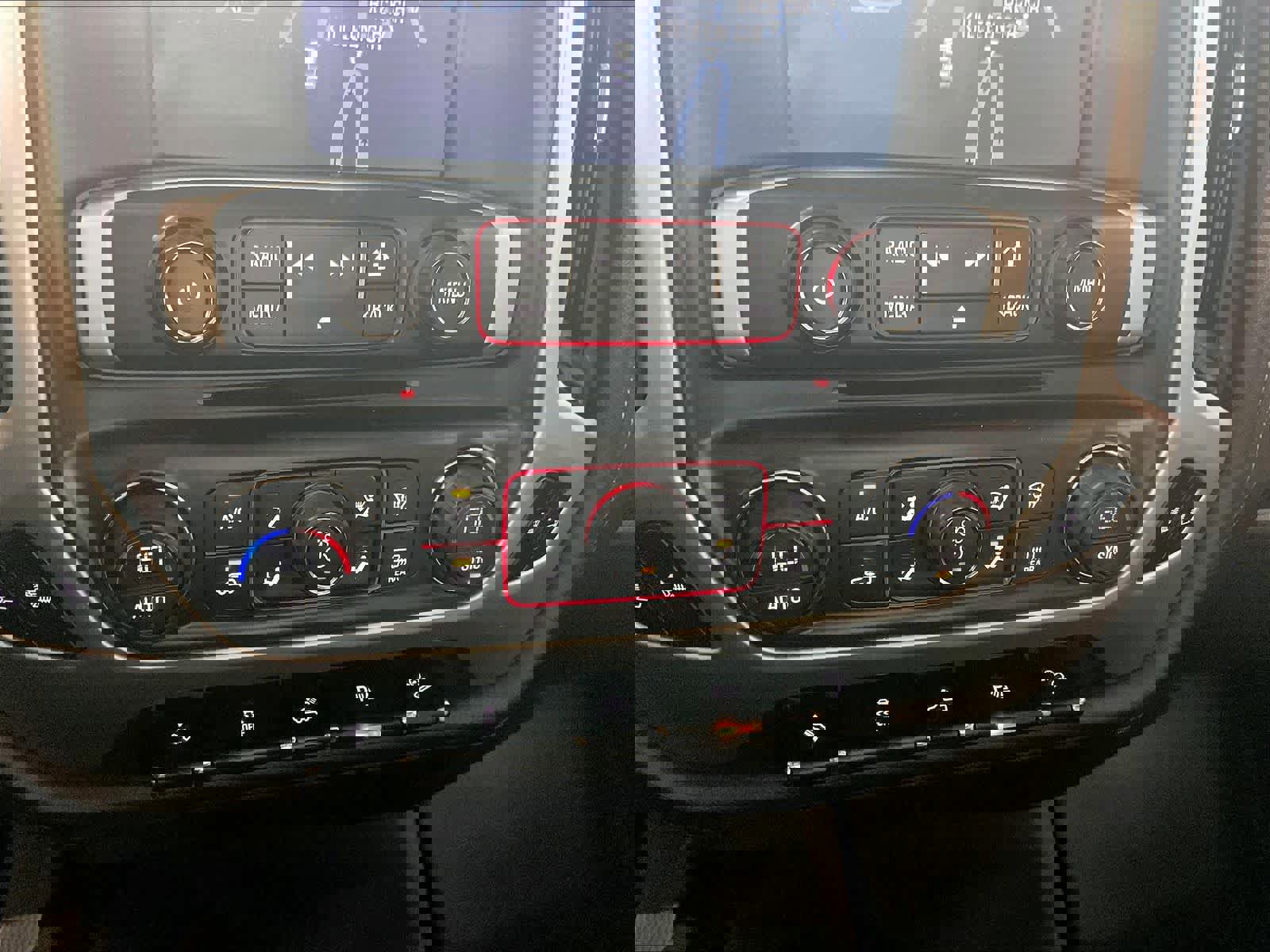 Used 2015 GMC Sierra 1500 SLT w/ SLT Crew Cab Value Package image 32