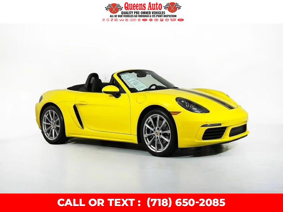 Used 2017 Porsche 718 Boxster image 3