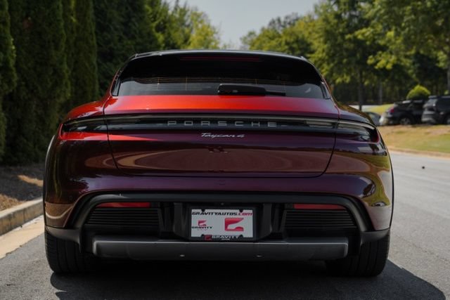 Used 2022 Porsche Taycan 4 Cross Turismo w/ Premium Package AWD/4WD image 20