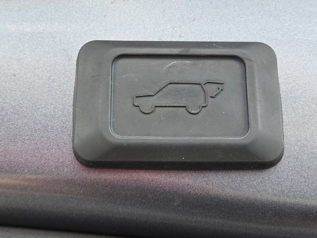 Used 2023 Toyota RAV4 XLE w/ Convenience Package AWD/4WD image 18