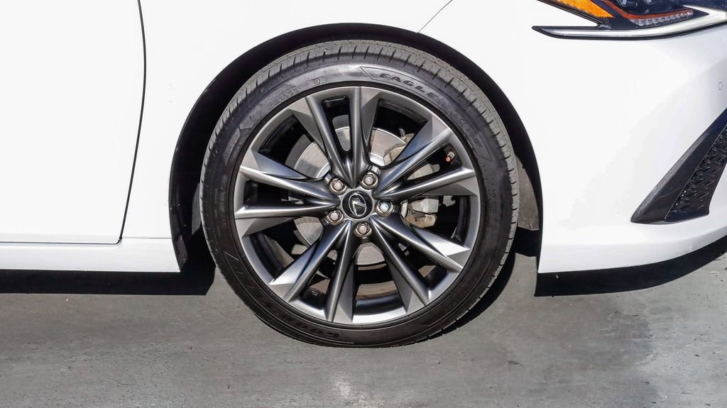 Used 2020 Lexus ES 350 F Sport w/ Accessory Package 2 FWD image 10
