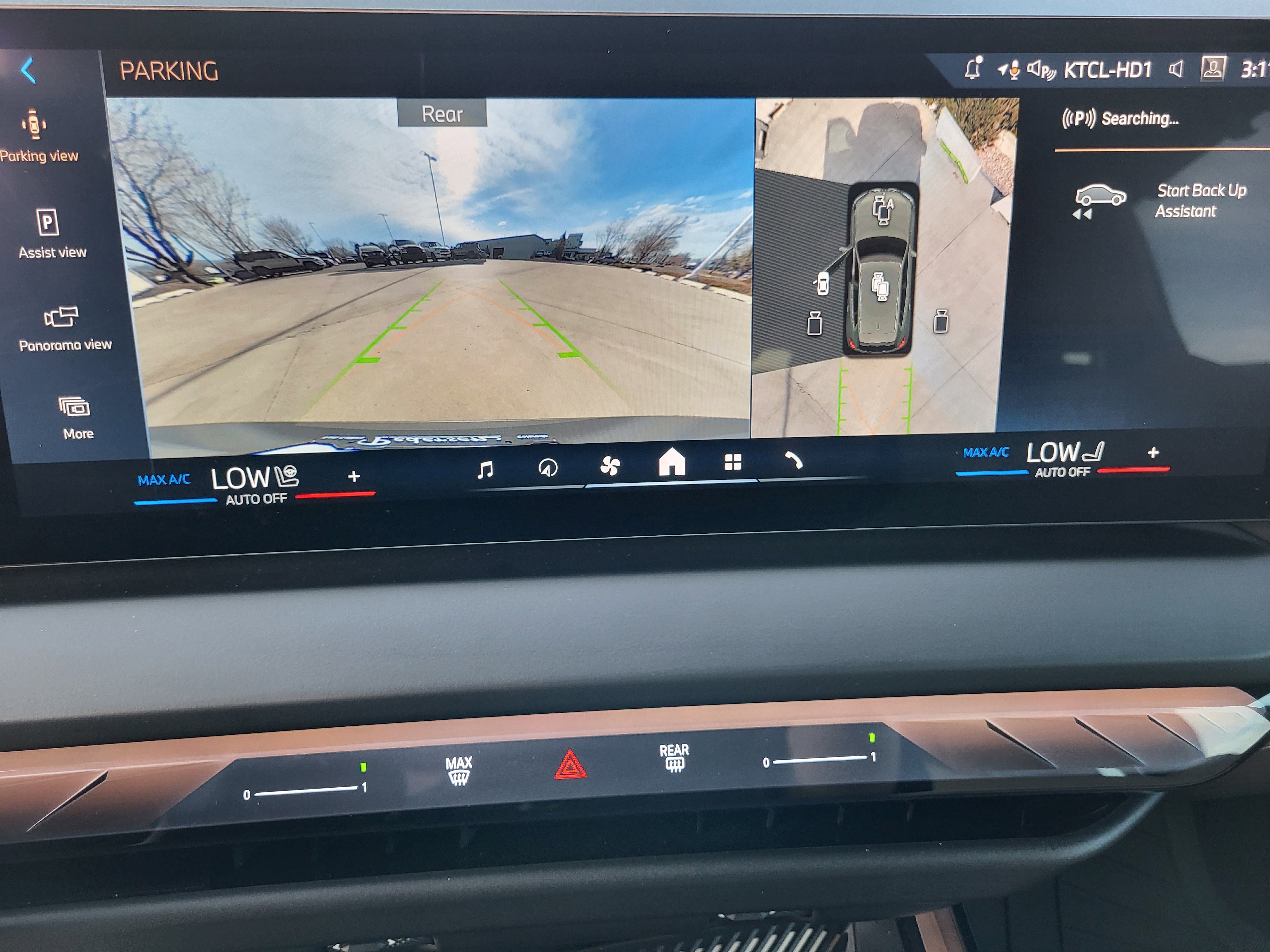 Used 2025 BMW X3 xDrive30i w/ Premium Package image 22