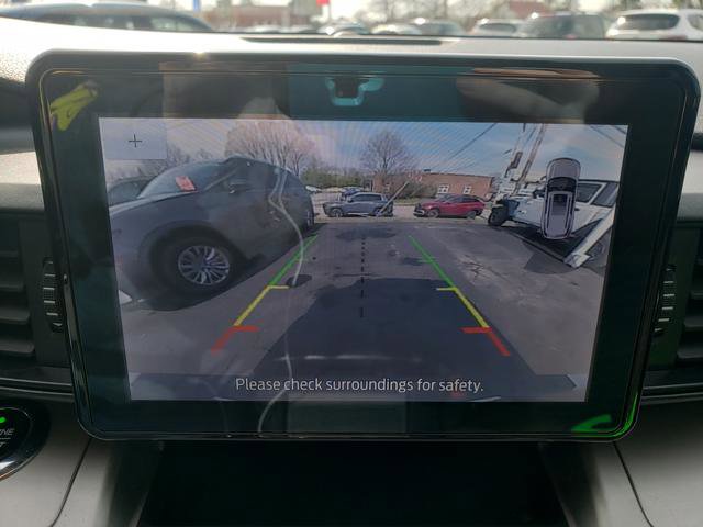 Used 2021 Ford Explorer XLT image 21