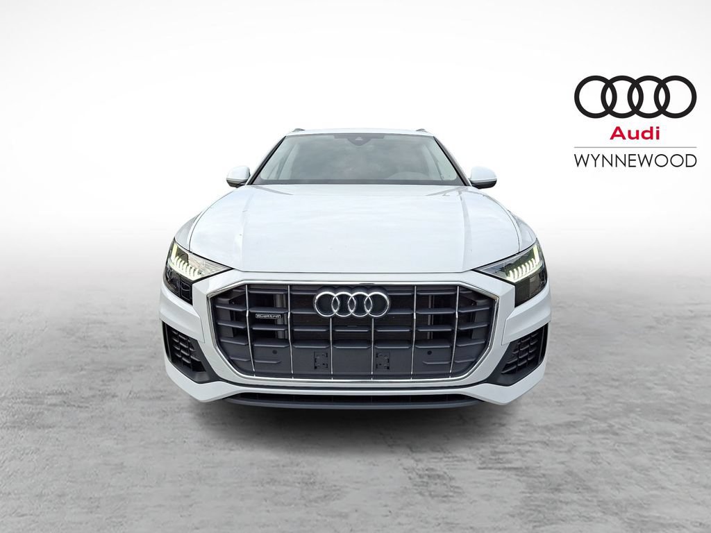 Used 2023 Audi Q8 Premium AWD/4WD image 2