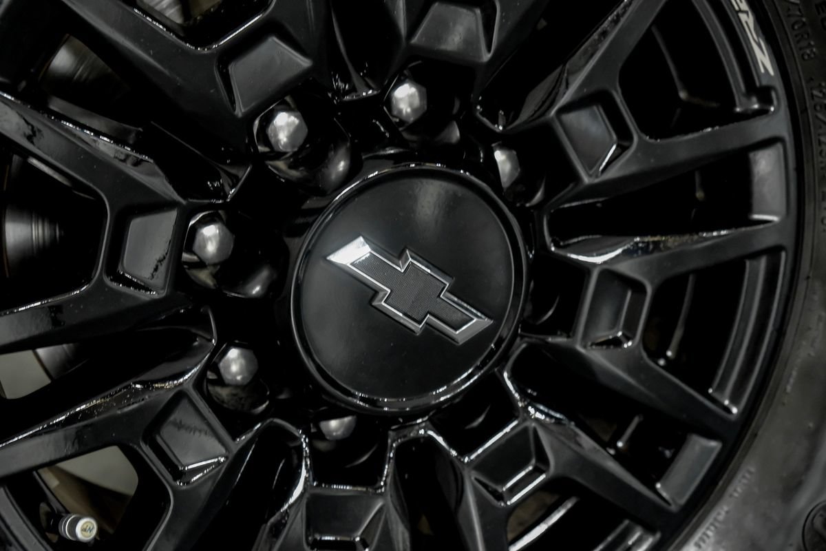 Used 2024 Chevrolet Silverado 2500 ZR2 AWD/4WD image 56