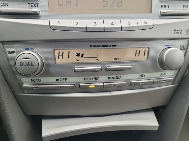 Used 2011 Toyota Camry Base image 22