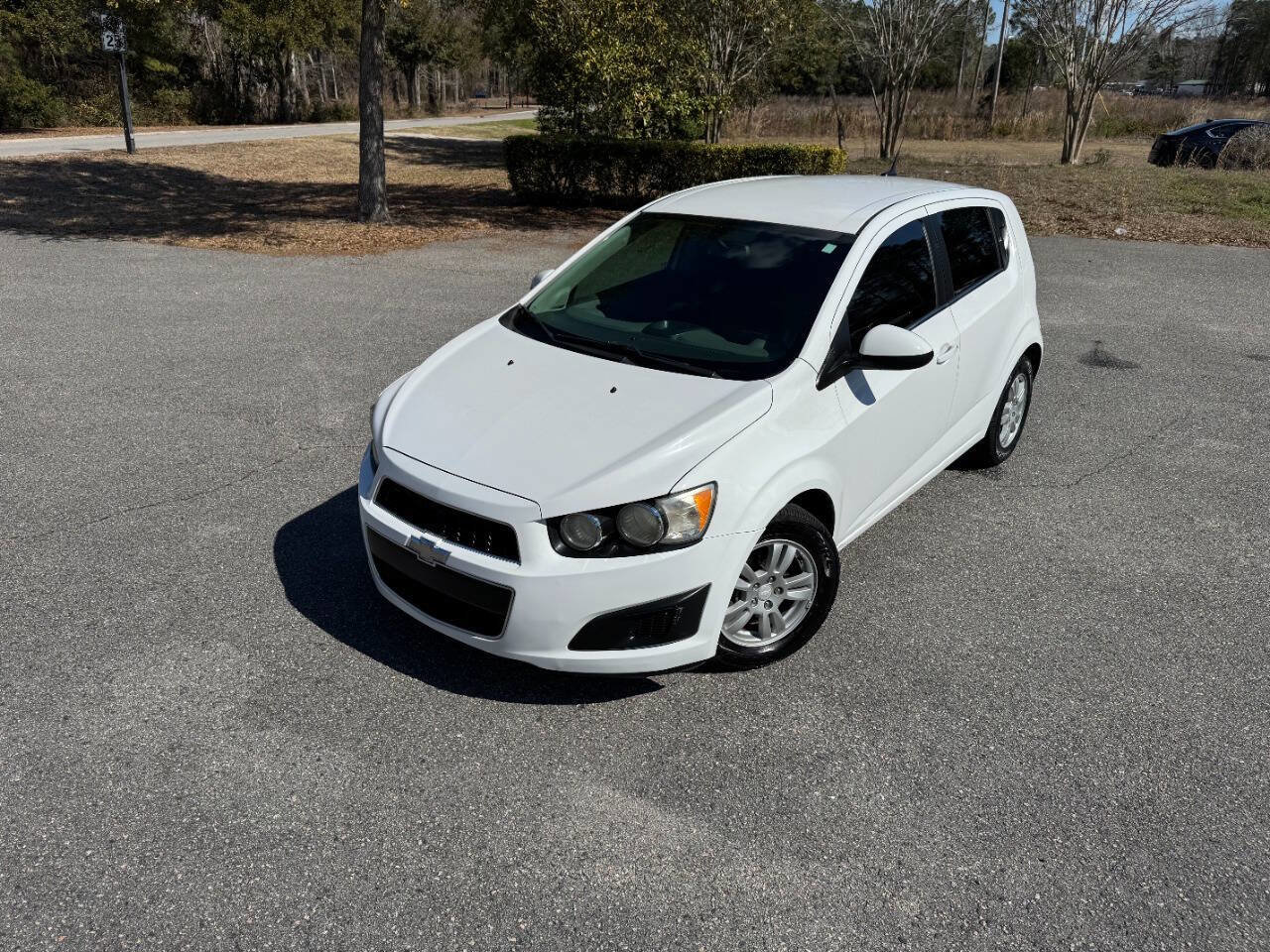 Used 2014 Chevrolet Sonic LT image 31