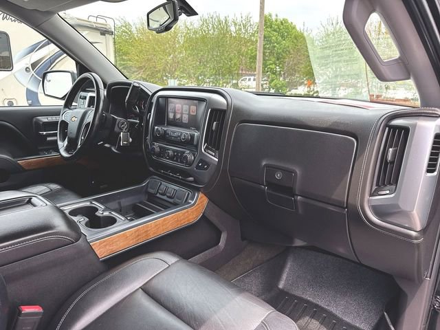 Used 2015 Chevrolet Silverado 1500 LTZ AWD/4WD image 28