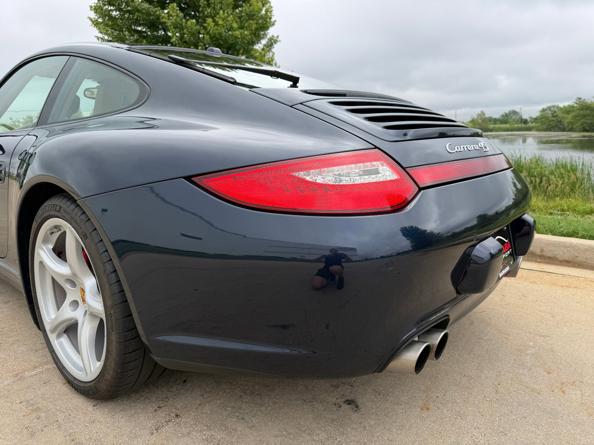 Used 2011 Porsche 911 Carrera 4S AWD/4WD image 21
