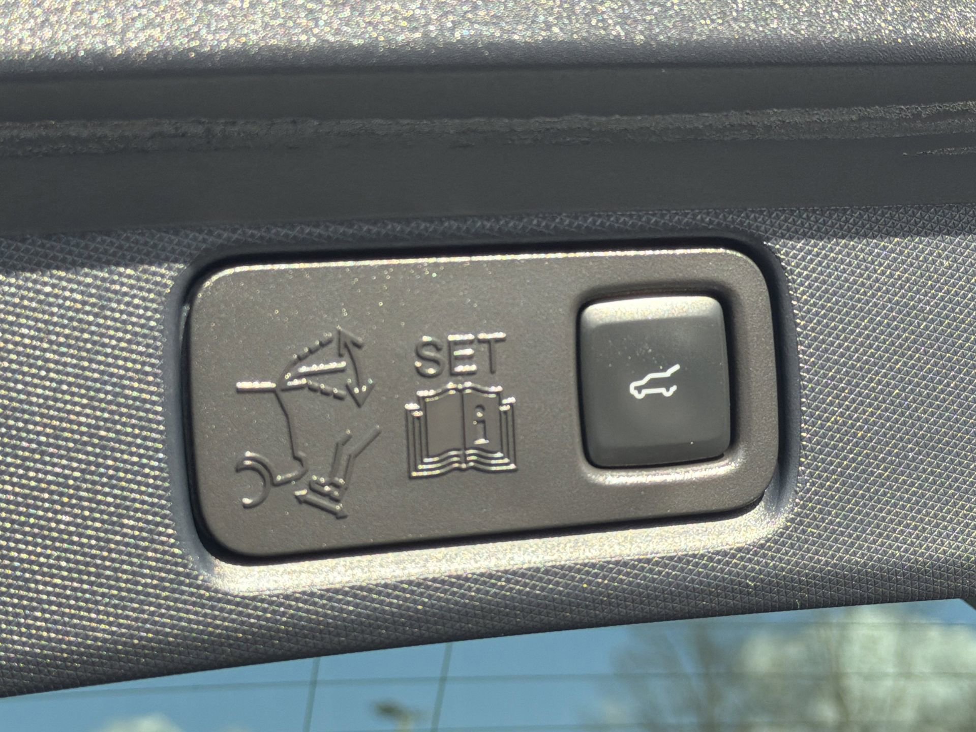 Certified 2021 Ford Mustang Mach-E Premium image 28