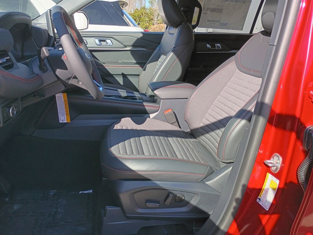 New 2026 Ford Explorer ST-Line w/ ST-Line Street Pack image 10