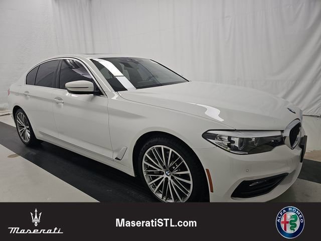 Used 2018 BMW 530i xDrive 530i xDrive image 3