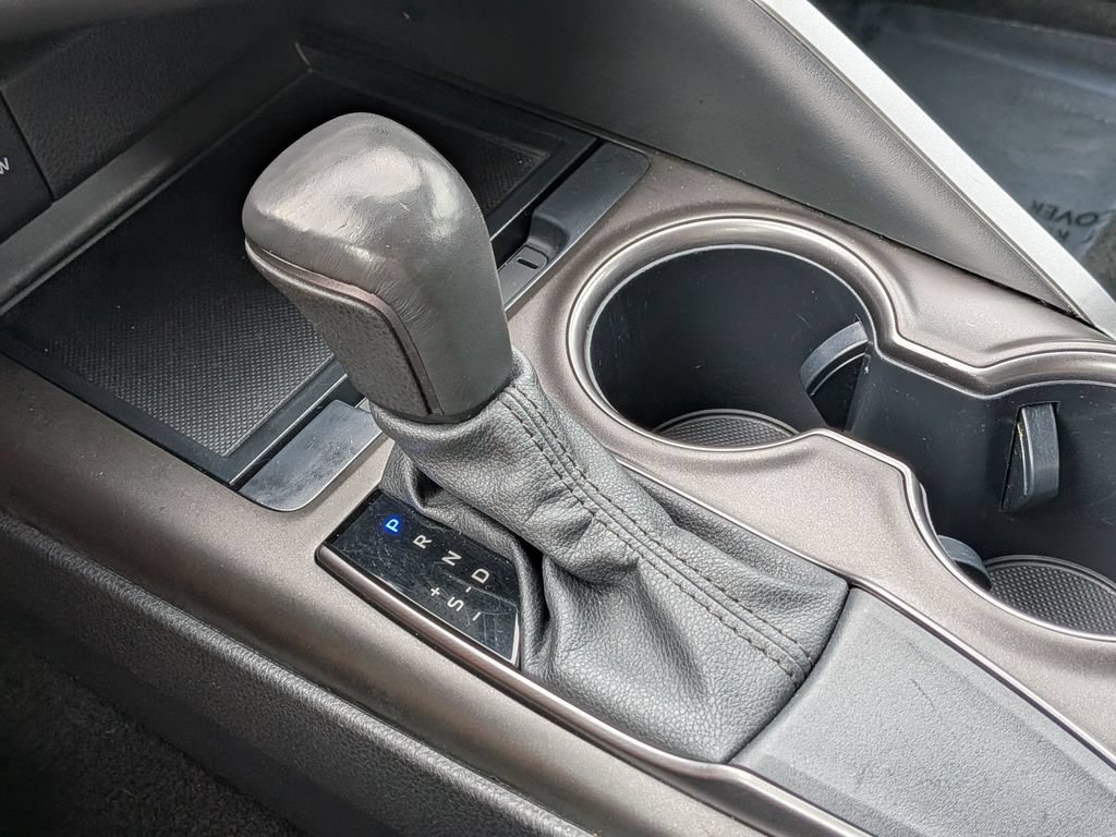 Used 2024 Toyota Camry SE FWD image 23