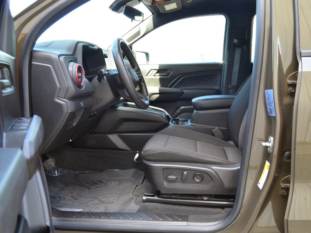 Used 2023 Chevrolet Colorado Trail Boss w/ Advanced Trailering Package image 29