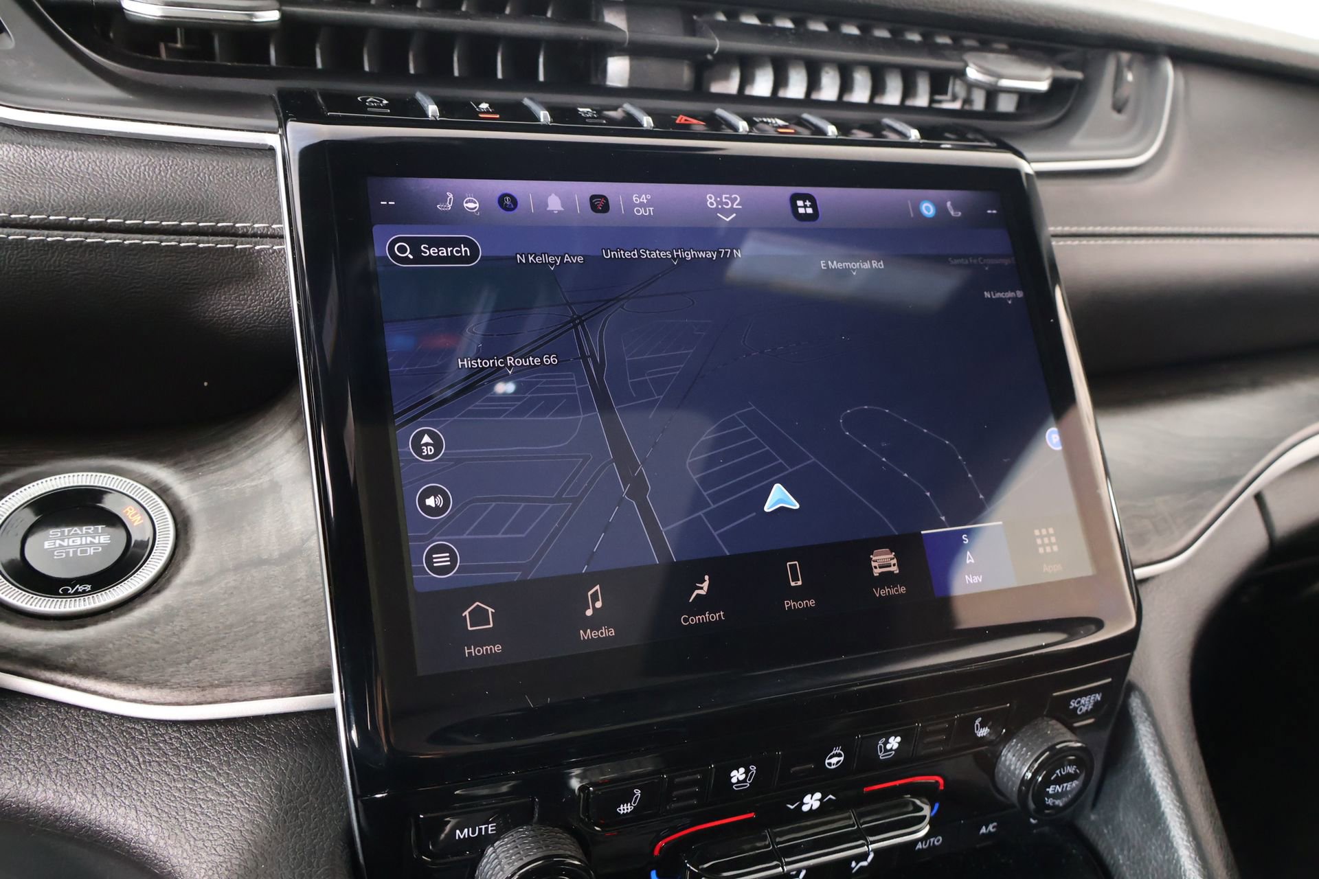 Used 2024 Jeep Grand Cherokee L Limited w/ Luxury Tech Group II AWD/4WD image 7