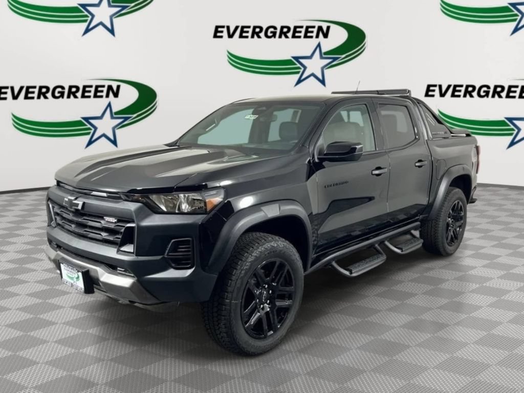 Used 2025 Chevrolet Colorado Trail Boss w/ Midnight Edition